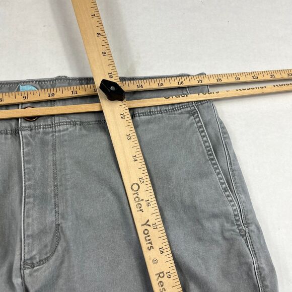 Tommy Bahama Mens Cargo Shorts Gray Classic Fit Summer Travel Utility Size 36 - Picture 7 of 10